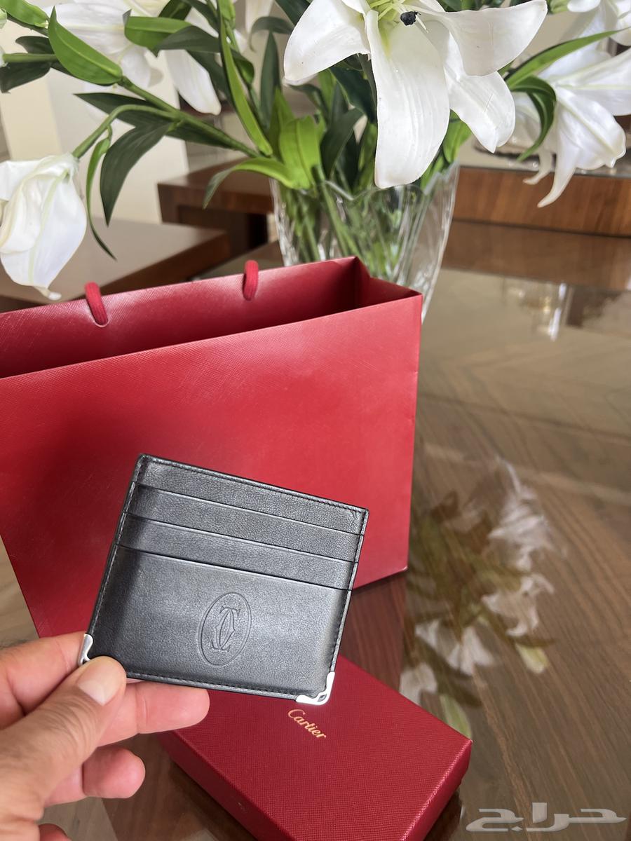 محفظة كارتير اصليه64241577767937110