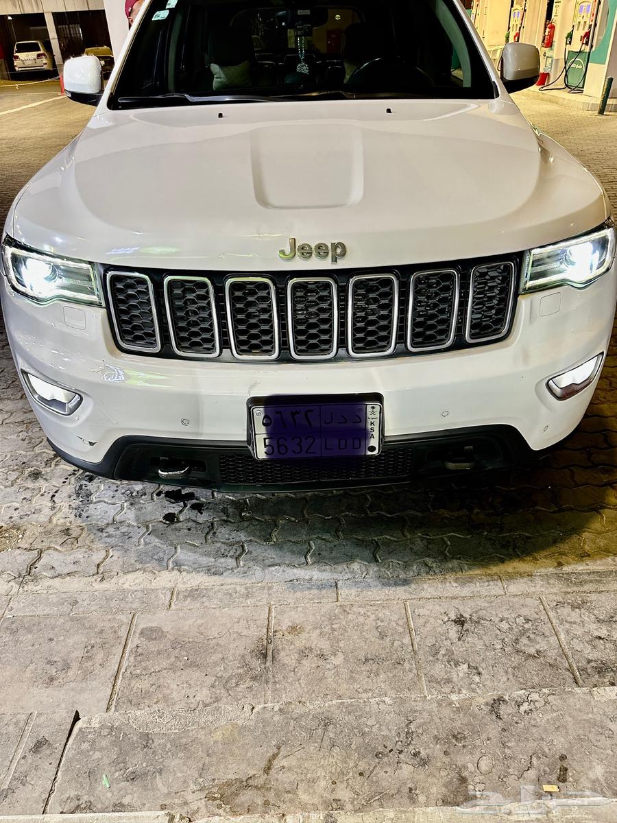 جيب جراند شيروكي لاريدو64403870181121110