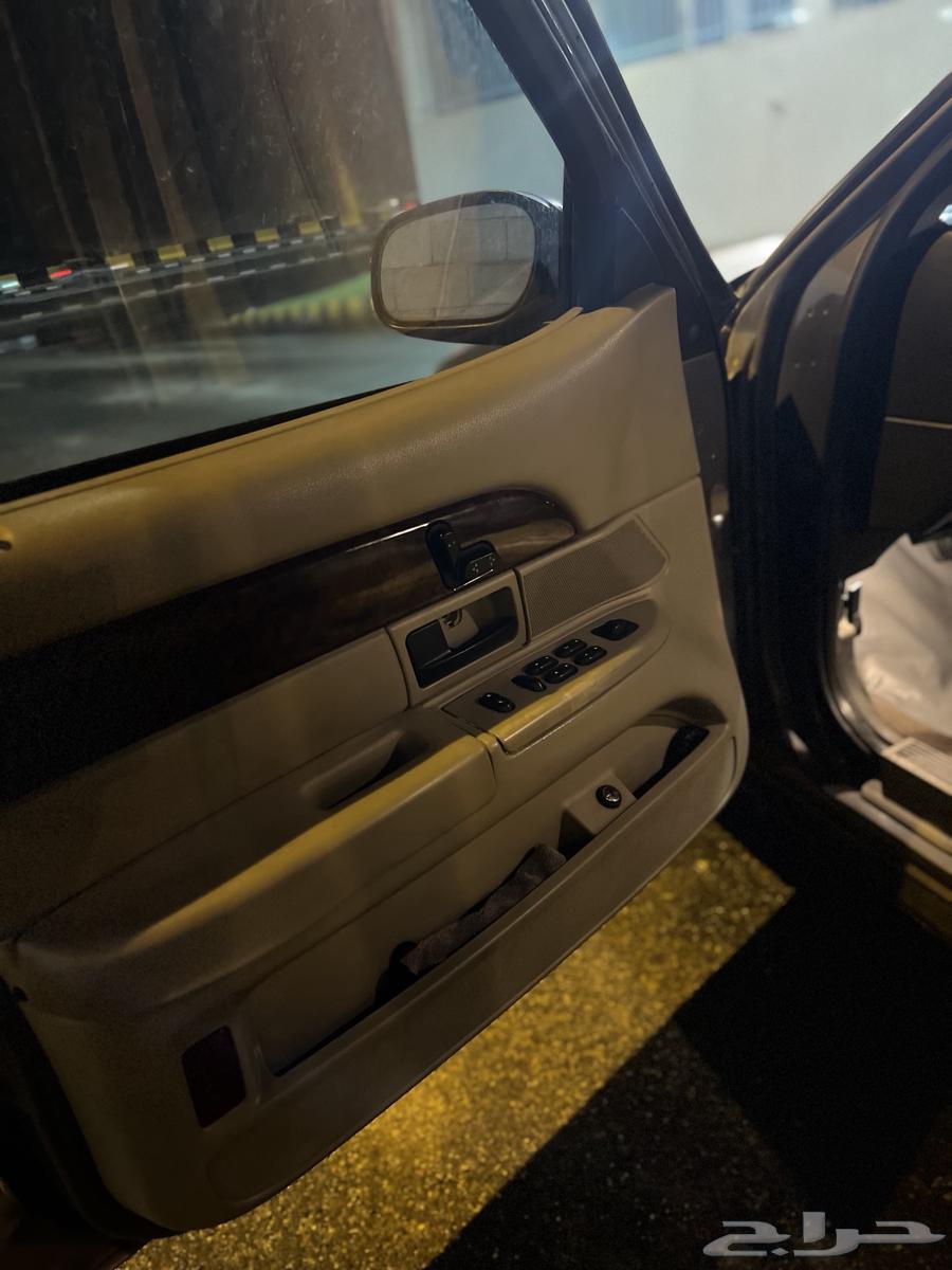 فورد كراون فكتوريا موديل 2006 سيارة نظيفة على الفحص والشرط64417835281283114