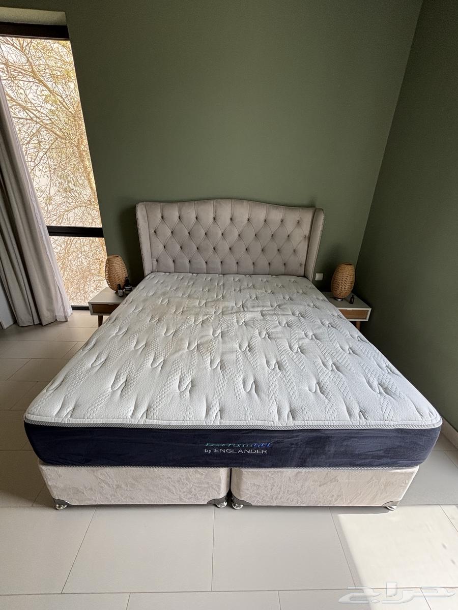 سرير و مفرش فاخر قياس كوين  منجد بقماش سويد64245110383361112