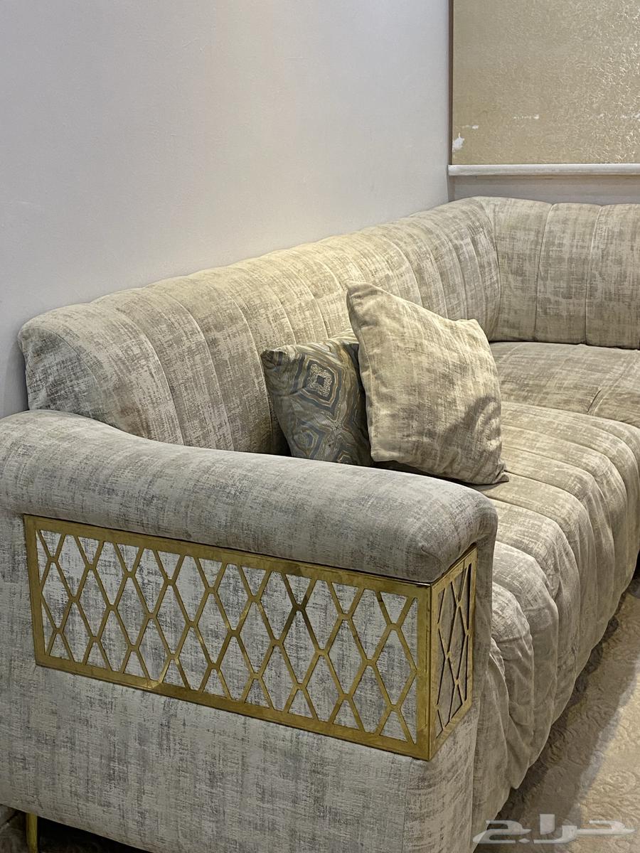 كنب مستخدم شهرين جديد مع المخدات64248107582083113