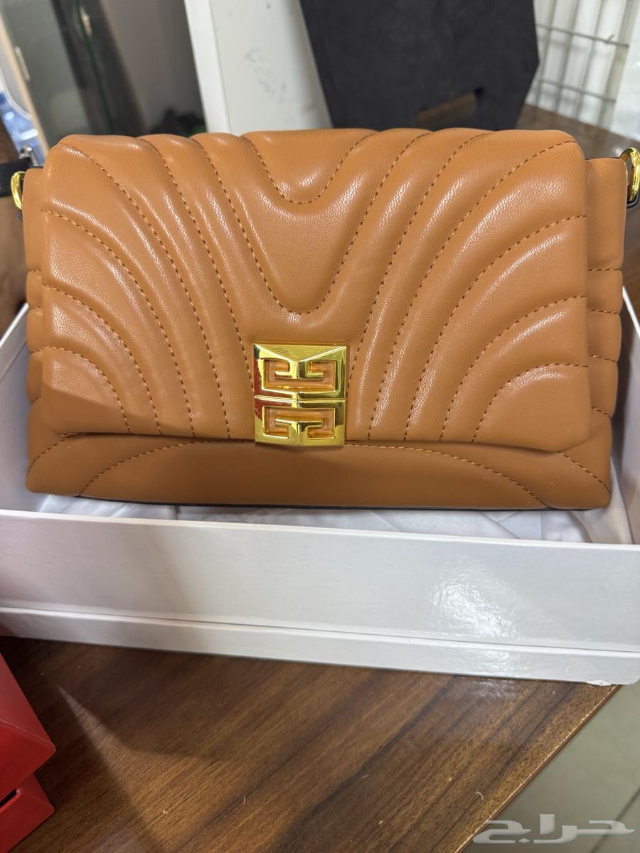 شنط نسائية جودة عاليه تقليد ماركات عالميه64250059264899114