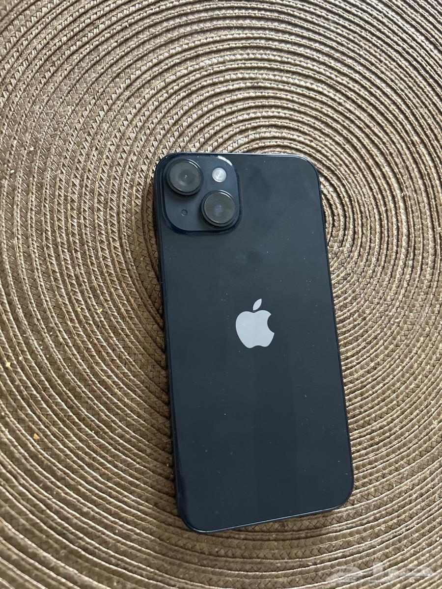 للبيع آيفون 14 العادي 256قيقا من جرير64242277070081112