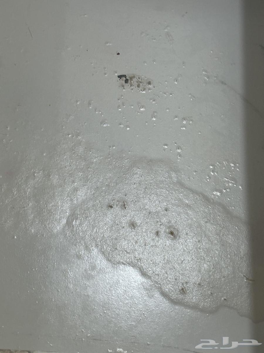 A small setup with a TV table that has slight scratches as shown in the photo64243691967618112