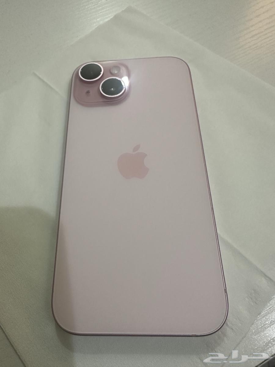 New iPhone 15 with charger, no box for 2000 SAR64240232189827110