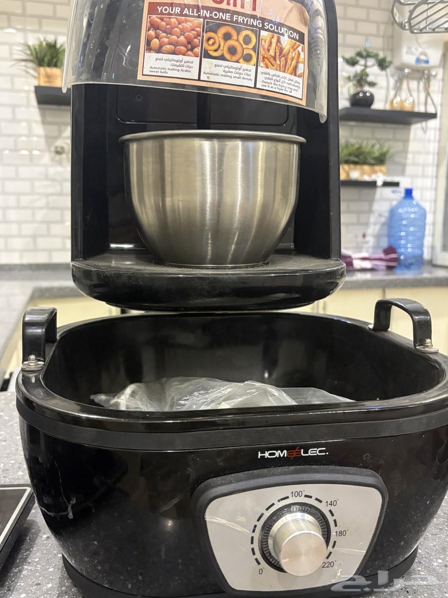 Machine for making dumplings and pastries, used only twice, personal64243518455555114