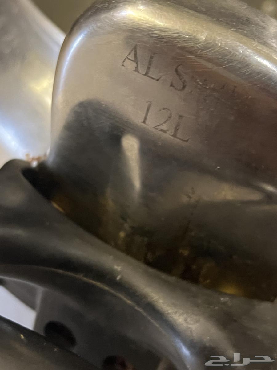 ثلاث قدور ضغط اثنين منها 20 لتر واحد منها 12 لتر64248287372673111