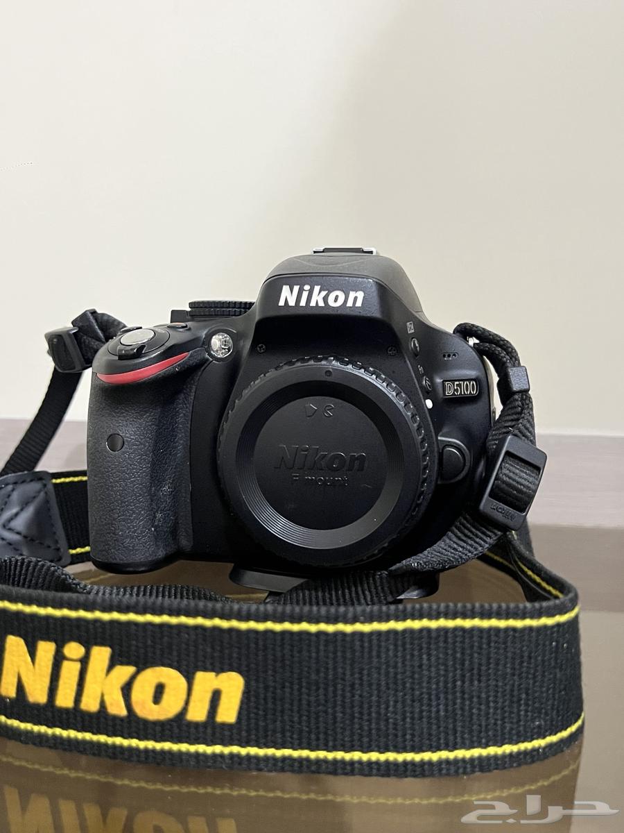 للبيع كاميرا نيكون Nikon D5100 مع العدسات شبه جديدة64248093630337111