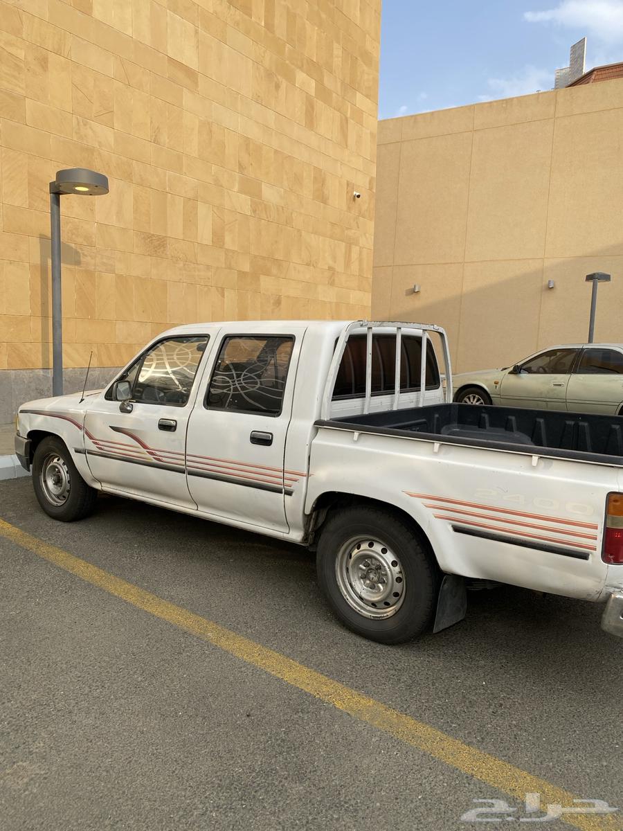 HiLux64416294220803111