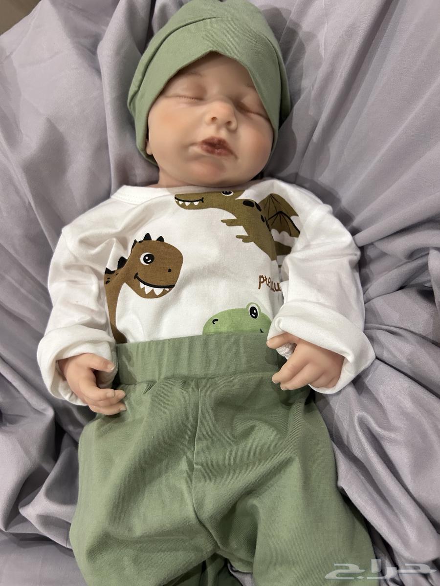 دمية شبه حقيقية64243908597377112