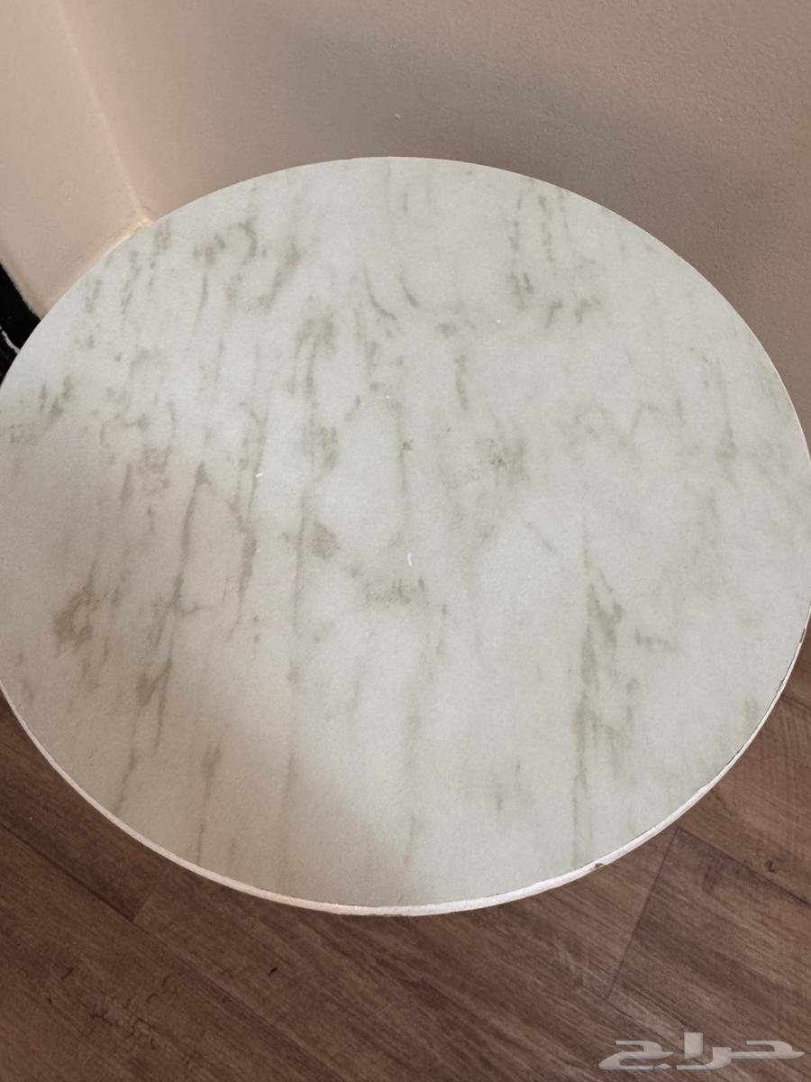 Serving tables64244235465859110