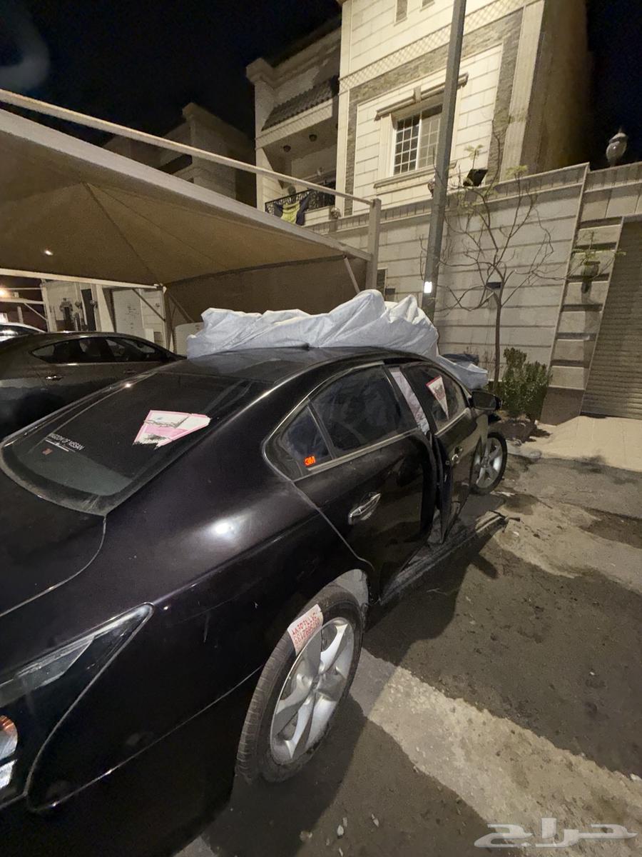 للبيع قطع غيار مكسيما201064394800116353111