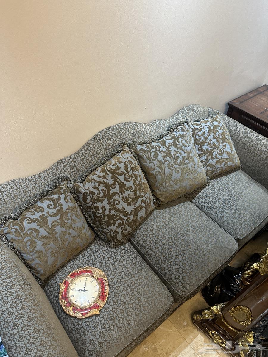 كنب و طاولات و لوحات فنية64249439082499110