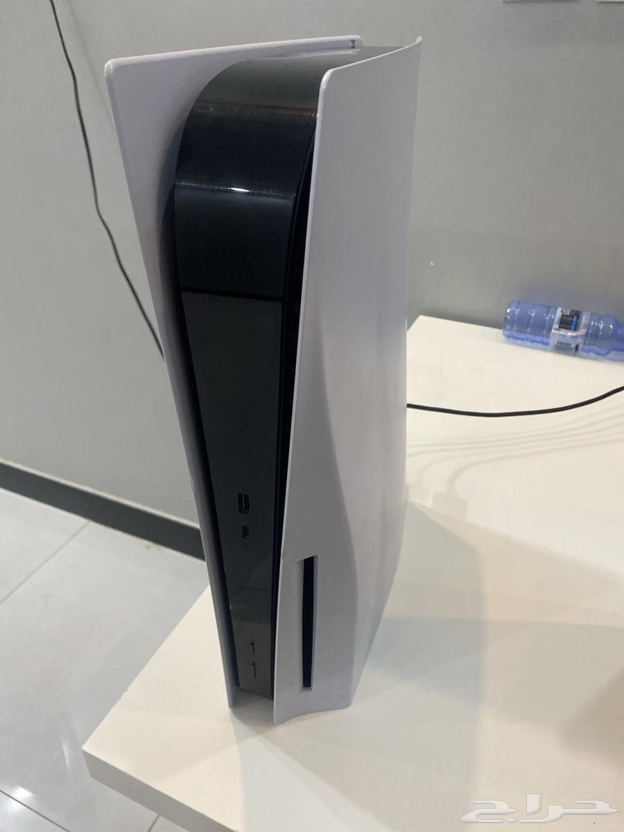 سوني 5 نظيف مع شنطته و يد و سماعة64232993173505110