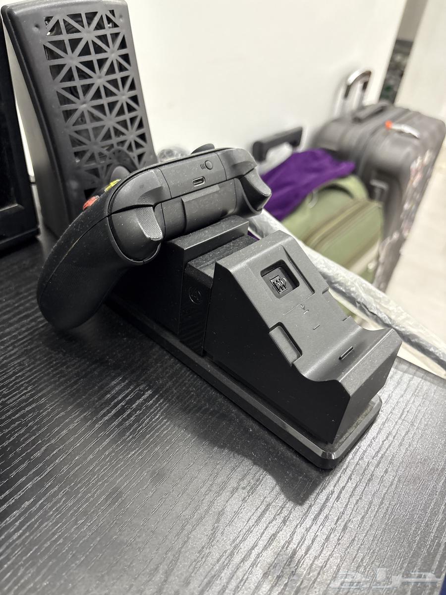 اكس بوكس السعر650  مع كيبورد وماوس ويدة واستاند شحن مع جميع64242468245507111