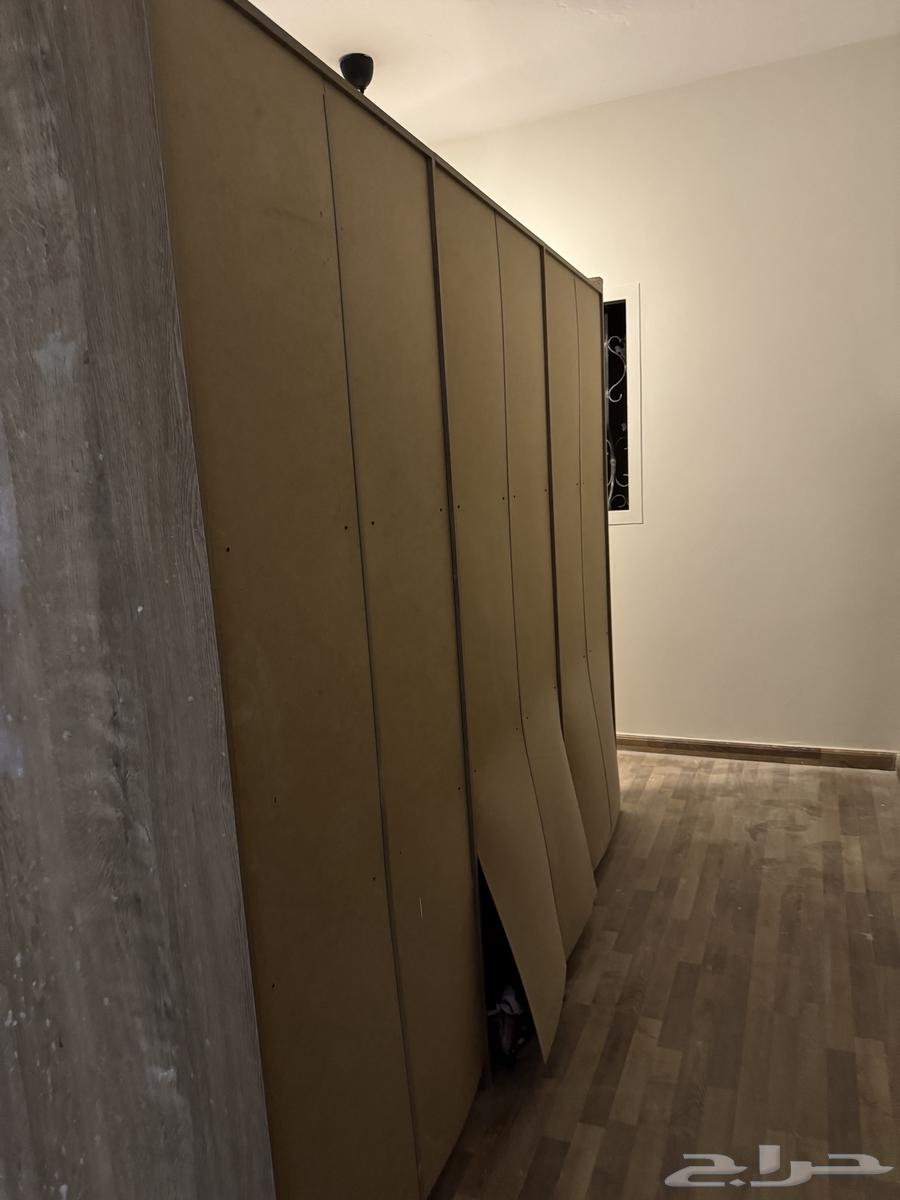 دولاب للبيع كله كويس خشبه قوي ست ابواب64244757955713113