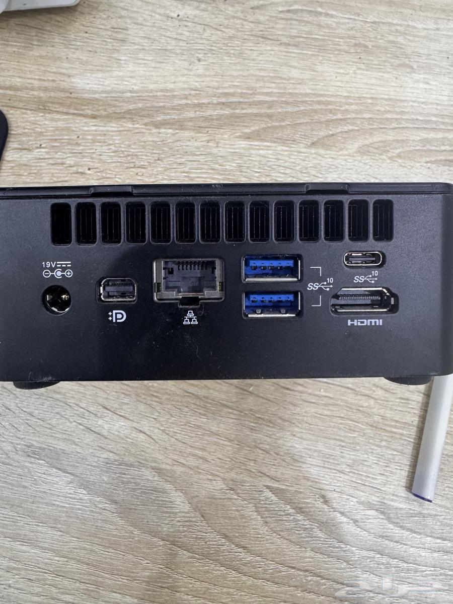 Small and powerful mini computer64252811868801113