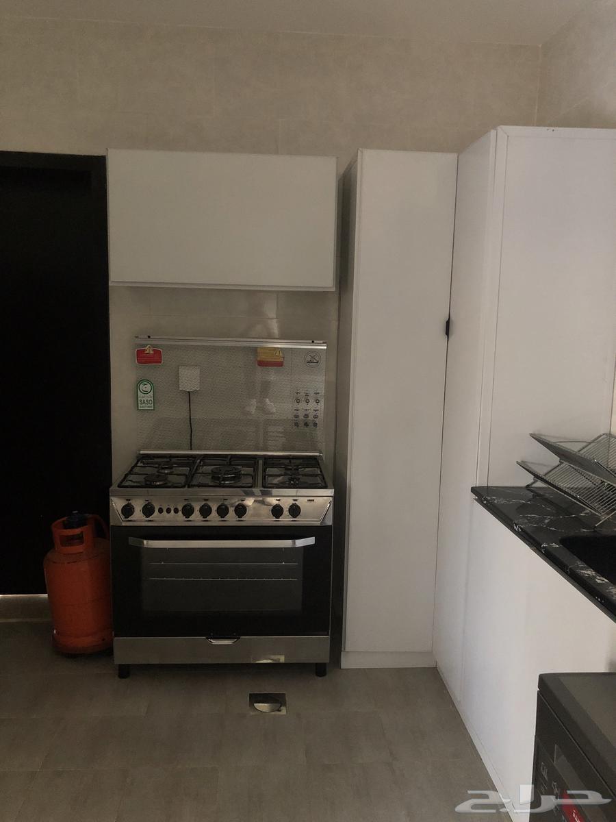 فرن وغسالة للبيع64246813699714111