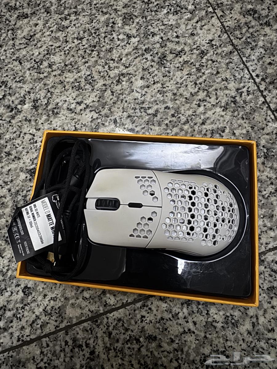 ماوس جلوريوس مودل 67 O64248894829698110