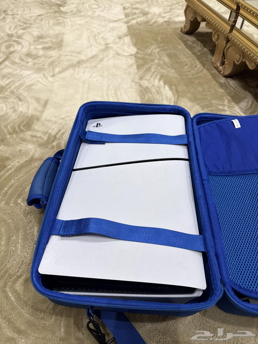 سوني 5 نظيف استخدام 3 شهور معه جميع اغراضه شريط فيفا 202564245640586114111