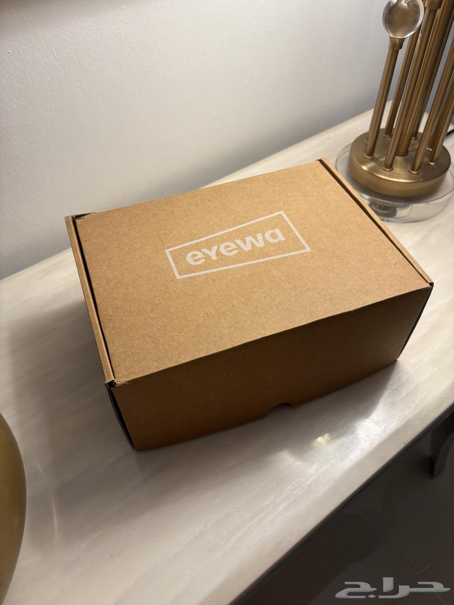 نظارات شمسية من أيوا الاصدار الجديد جديدة لم تستخدم64254244680963111