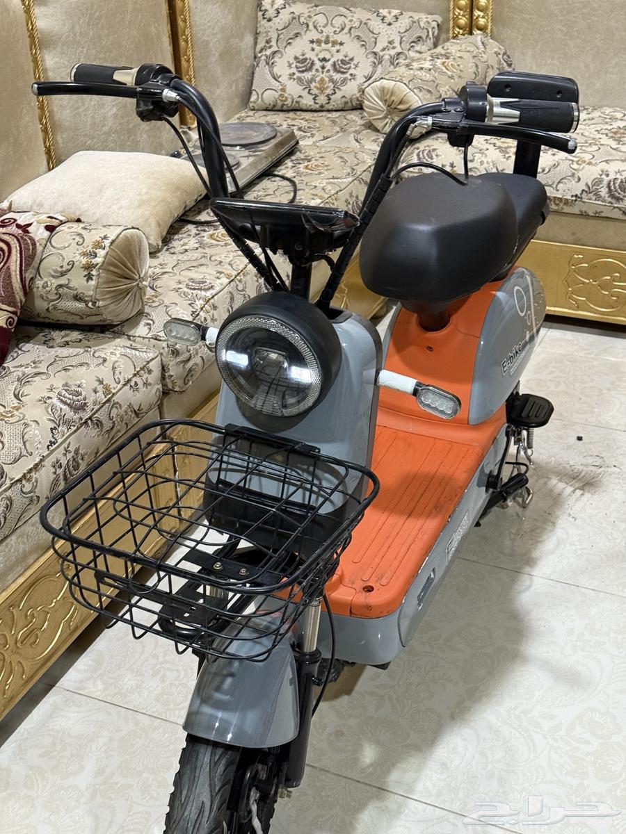 للبيع سكوتر كهربائي64237509568387112