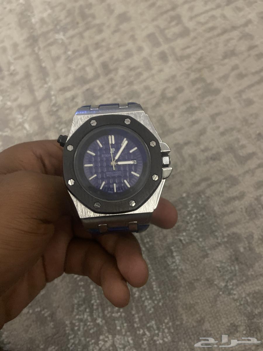 ساعه للبيع64236671129857111