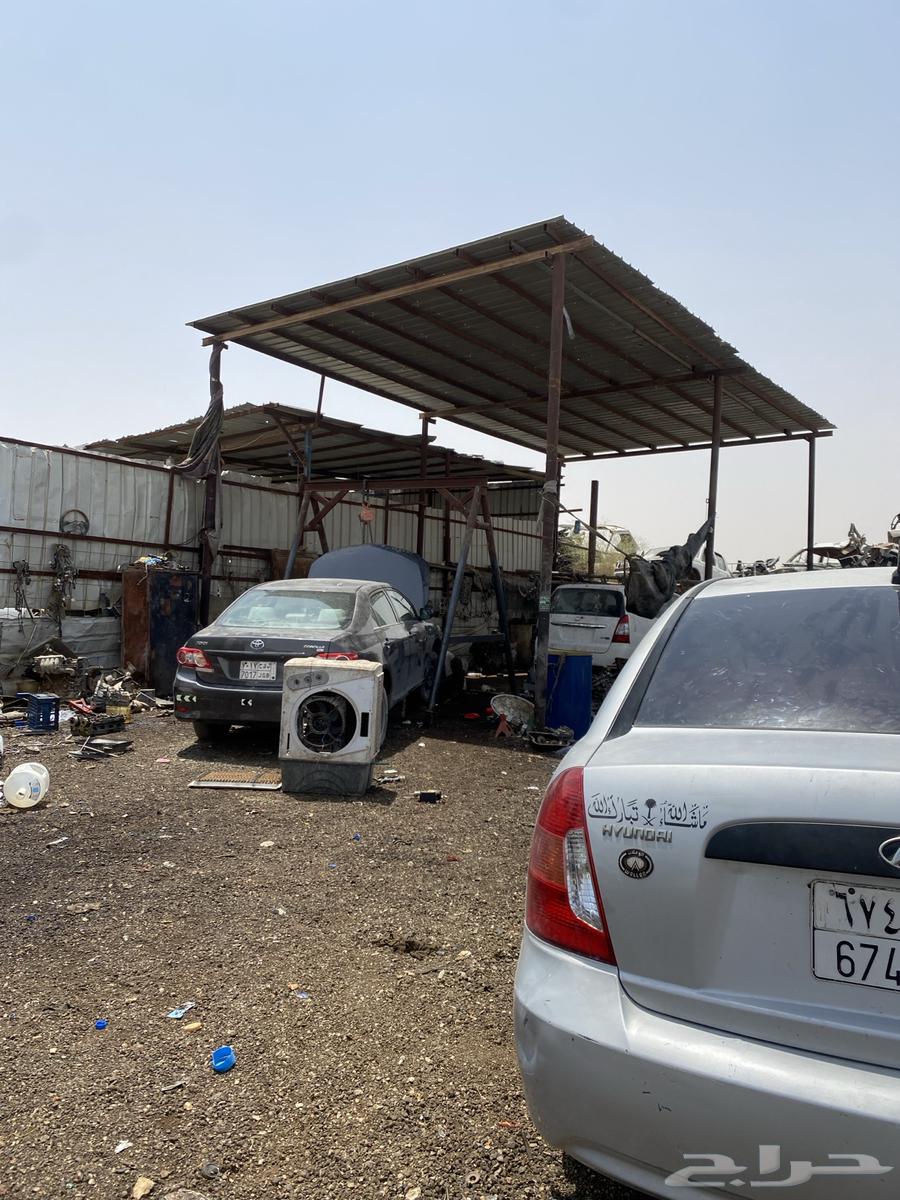 يتوفر قطع غيار64381301299971112