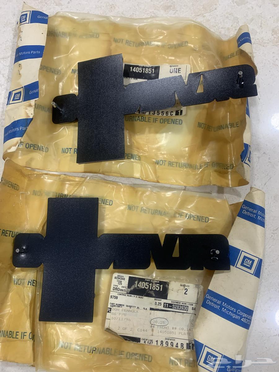 علامات رفرف امامي سيلفرادو ( ثمانينات)64409533398403111