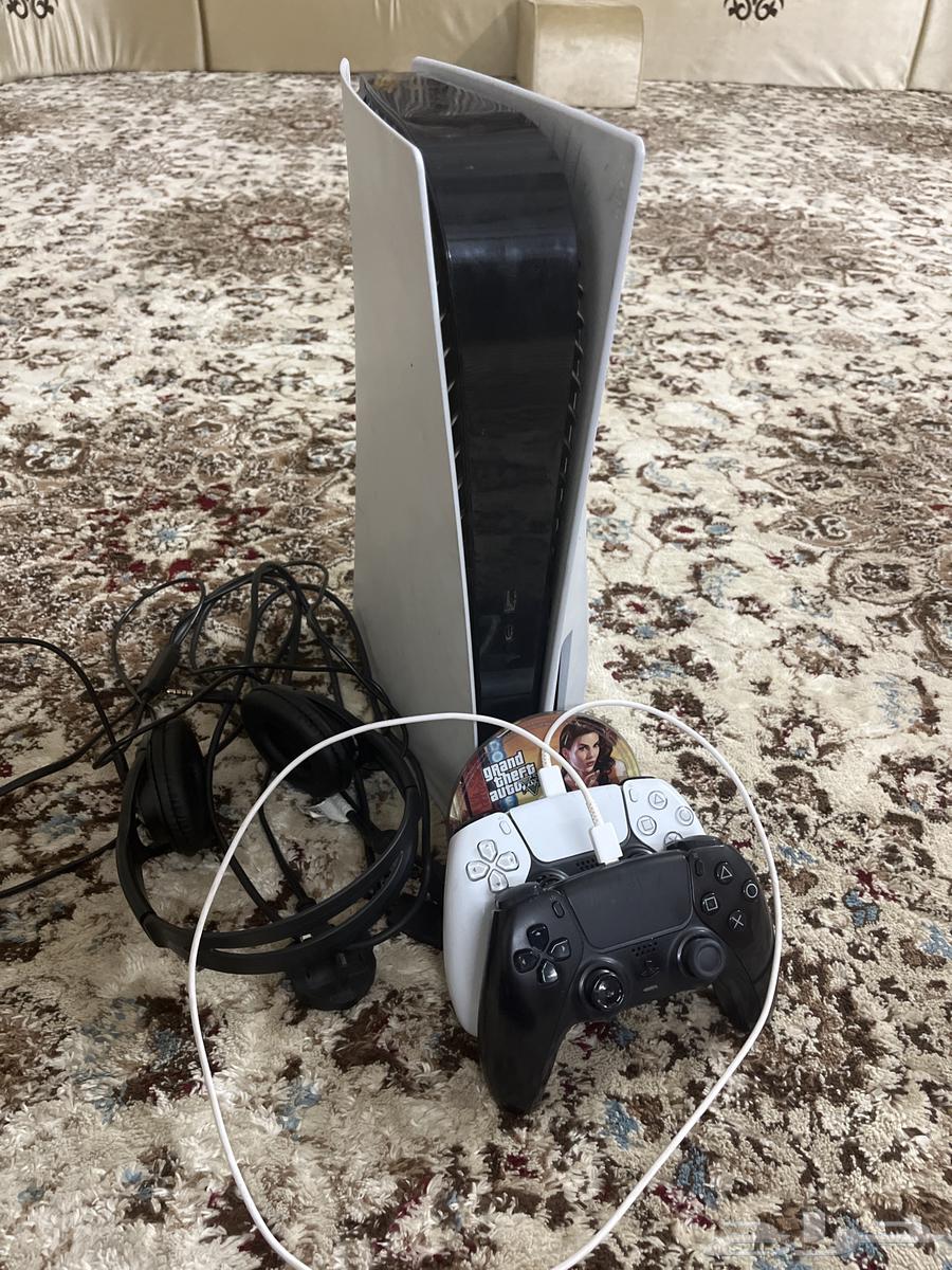 سوني فايف للبيع مايشتكي من شي ومعه شريط قراند ويدين وسماعه64255404948995110