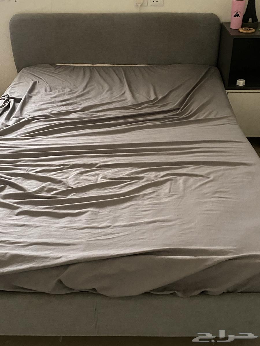 Room for sale for 1500, please support me, I swear the price is fair64232183720450114