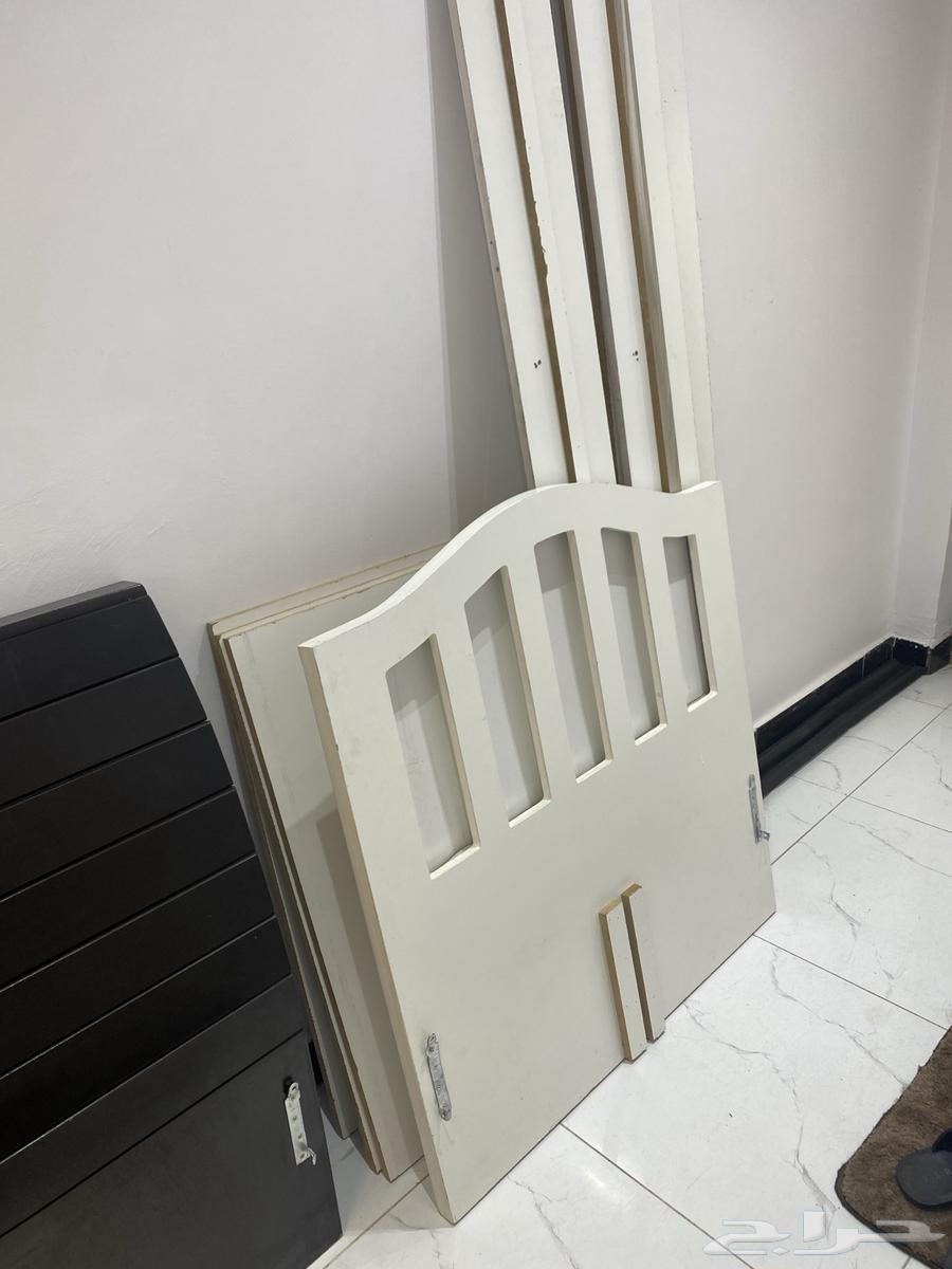 سريرين (ابيض-اسود)64245288919171111