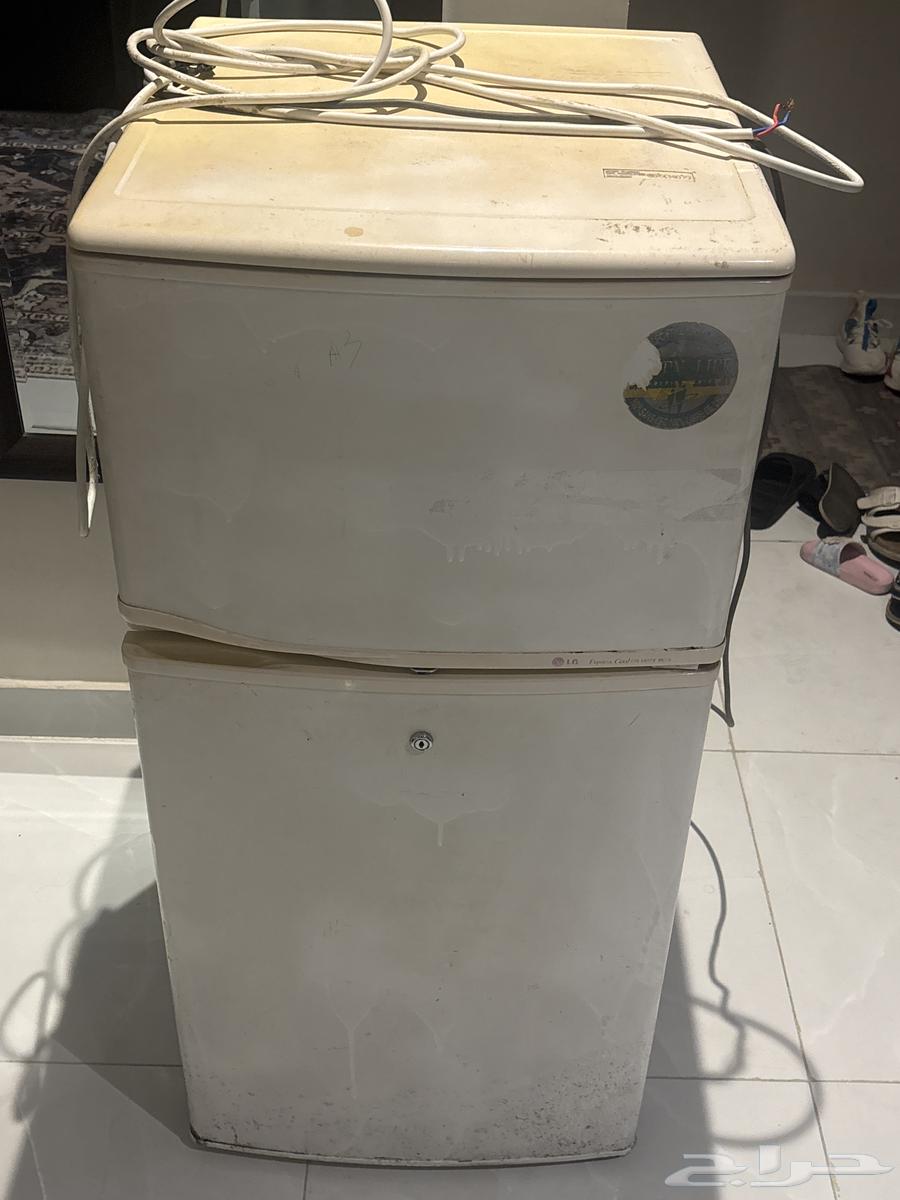 ثلاجه صغيره للبيع64243356161666110