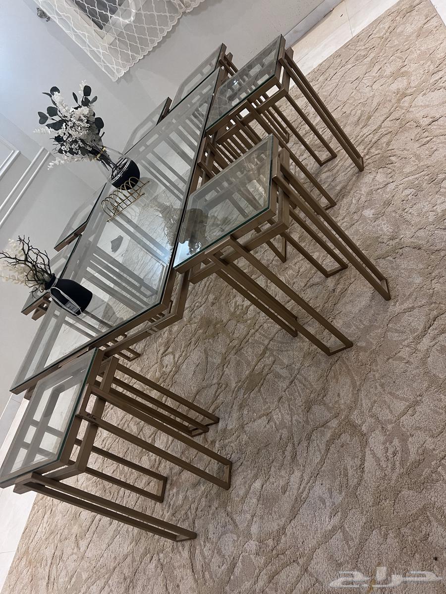 Large table with seven side tables for auction, base price 250064250753918851114