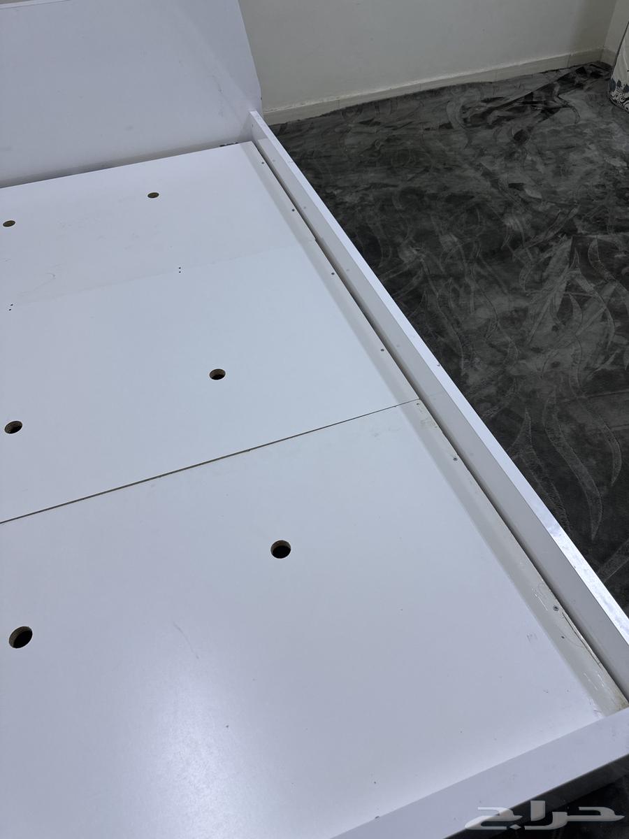 سرير نفر ونص من هوم بوكس سعره 400 قابل لتفاوض64236271491329111