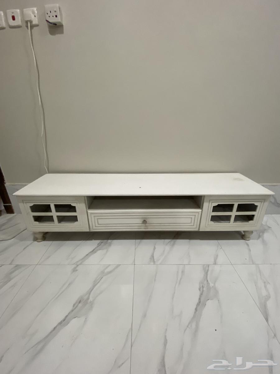 طاوله تلفزيون مستعمله64247161766529111