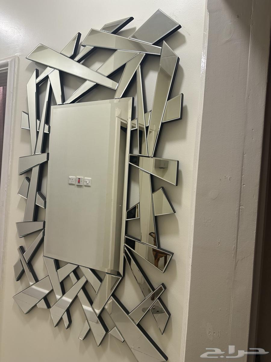 Mirror, Lamps, Luxury Curtain, and Table64254439818882111