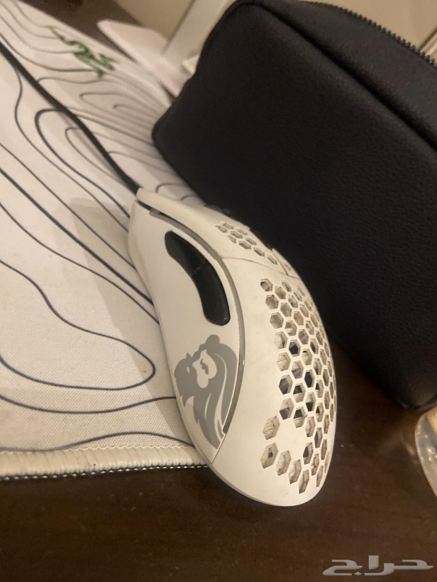 Glorious mouse and keyboard for sale64237299404930113