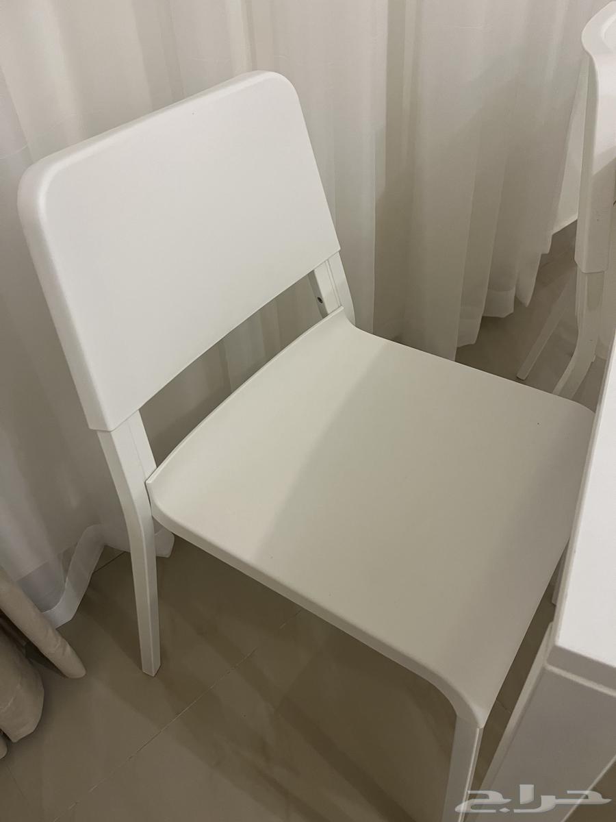 طاولة وكراسي إيكيا64251406611202112