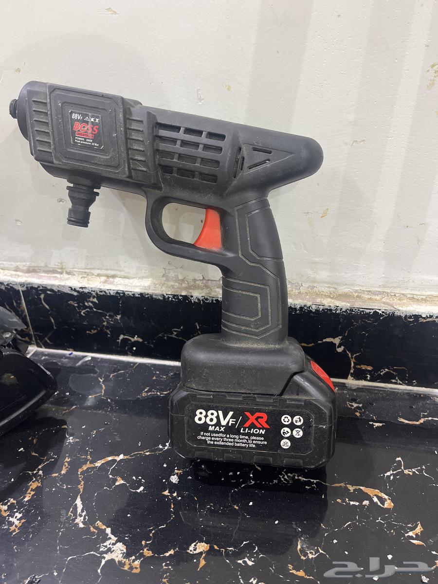 Crutch, shoulder exercise strap, bag, steam cleaner, and car washing equipment64247343677699113