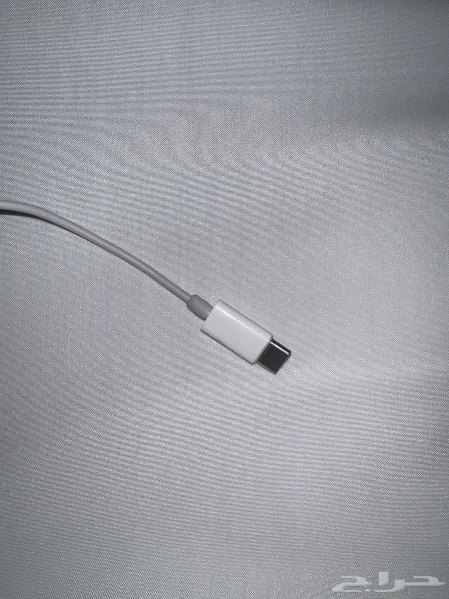 سماعه ايفون تايبسي نضيف والبيع سمح64252799782913111