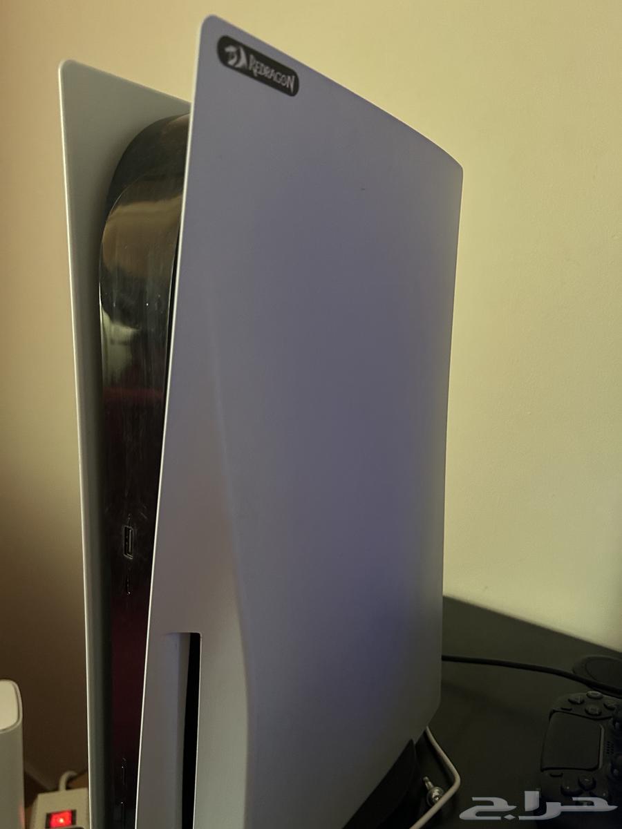 سوني 5 شامل ملحقاته يدتين وسلك السوني64255537456897110