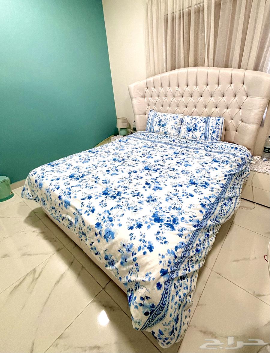 King size bed with mattress64240879686785110