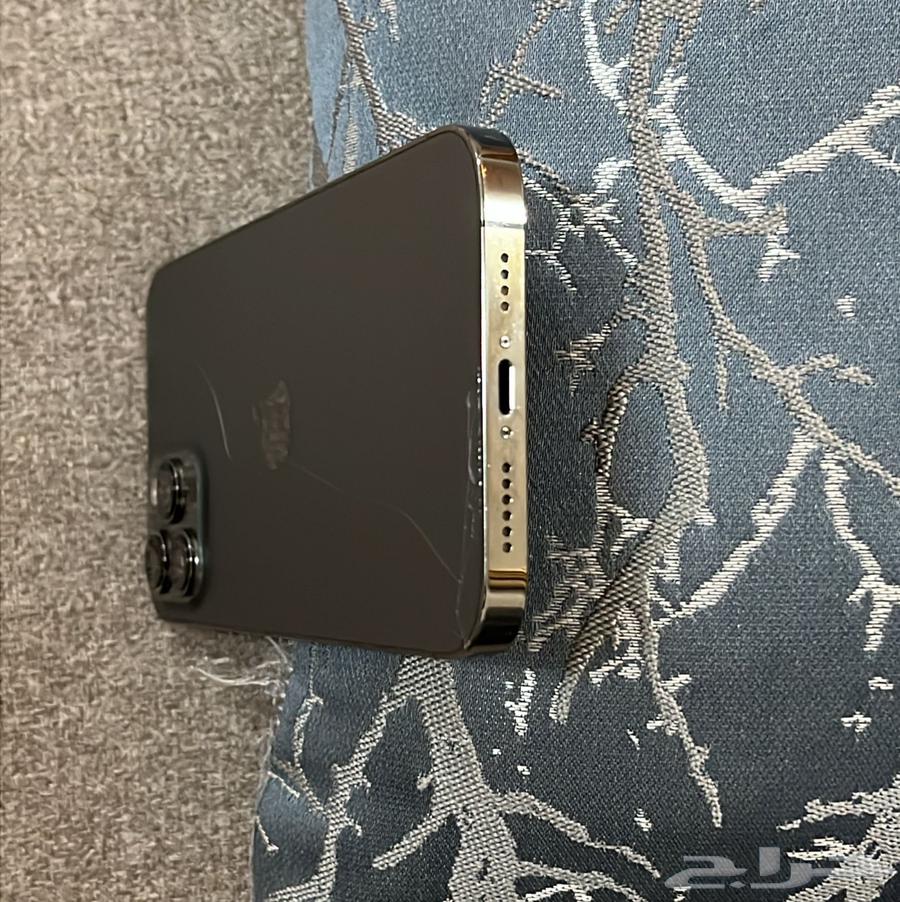 ايفون 12 برو ماكس 256 قيقا يوجد كسر بسيط من الخلف64248273184130114