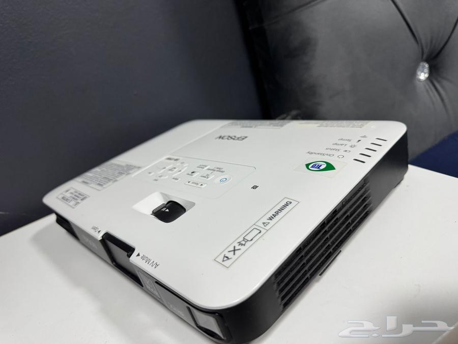 بروجكتور ابسون Epson PowerLite Full HD64250059729666111