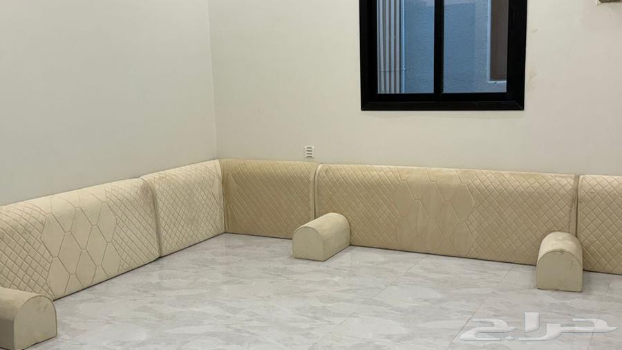 Almost new backrests for 4 in 5 council, never used64246299517698112