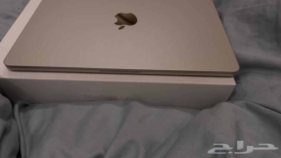 ماك بوك64235771764610112