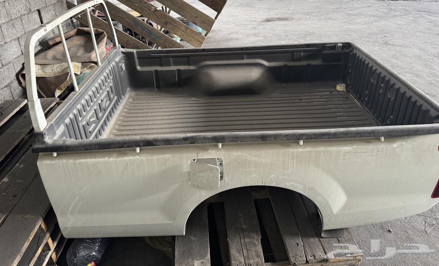 Isuzu D-Max 2025 agency box, scratch-free, plus fabric64418566888450110