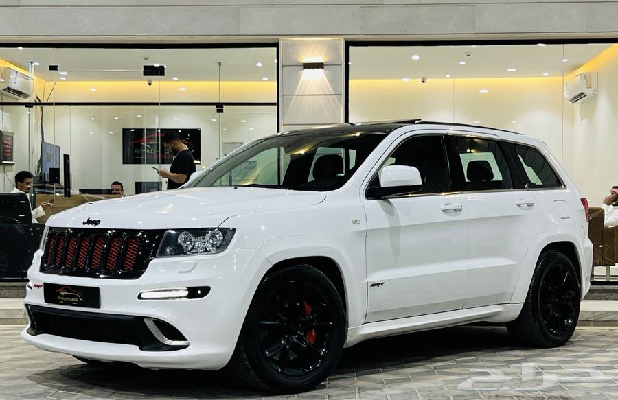 جراند شيروكي 2013 SRT ( بحالة ممتازة )64412615511811111