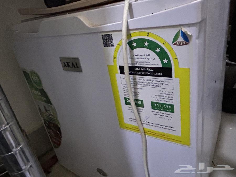 اثاث للبيع الفرن شغال وممتاز والشاشه تشتغل ممتازه64246299894275114